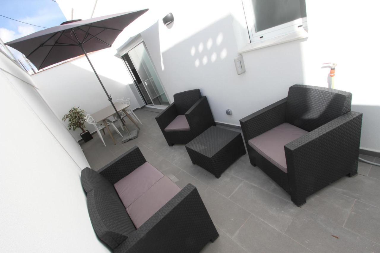 For A Roesmar Apartament *